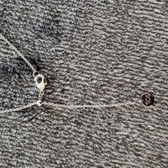 Touchstone Crystal Break the Ice Pendant - Picture 2 of 3